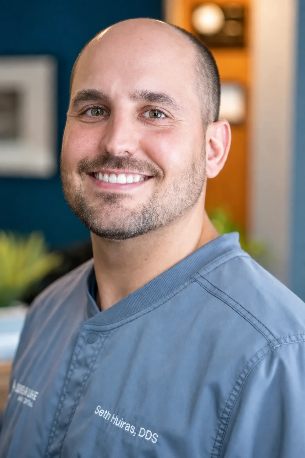 Dr. Seth Huiras